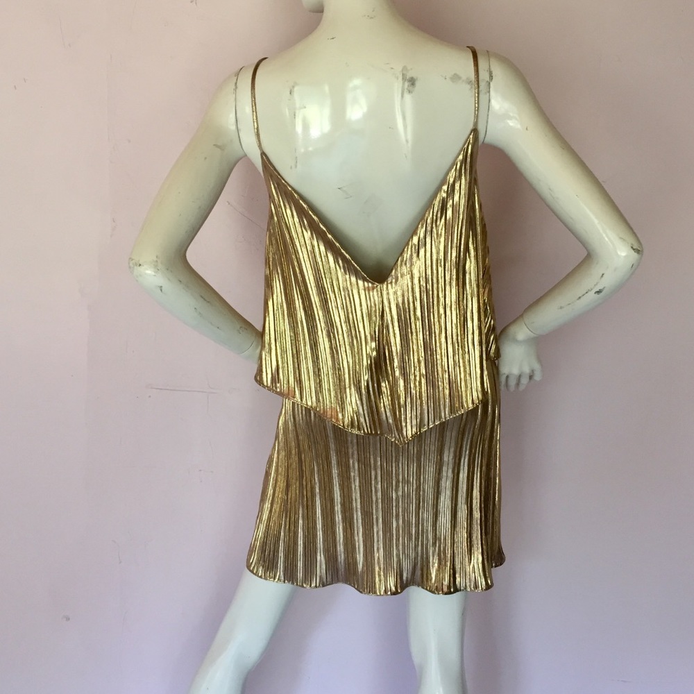 💛NEW YEAR SALE💛 Gold tiered Dress - Picture 3 of 3